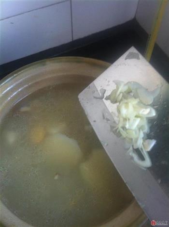 当归羊肉炖土豆汤怎么做，当归羊肉炖土豆汤怎么做好吃，当归羊肉炖土豆汤做法