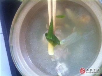 当归羊肉炖土豆汤怎么做，当归羊肉炖土豆汤怎么做好吃，当归羊肉炖土豆汤做法
