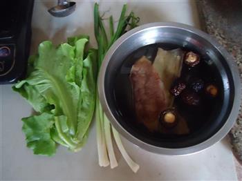 双色猫耳朵怎么做，双色猫耳朵怎么做好吃，双色猫耳朵做法