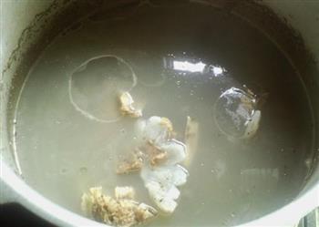 木瓜龙骨汤怎么做，木瓜龙骨汤怎么做好吃，木瓜龙骨汤做法