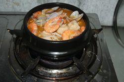 石锅海鲜粉丝怎么做，石锅海鲜粉丝怎么做好吃，石锅海鲜粉丝做法