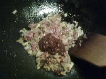 牛肉酱香饼怎么做，牛肉酱香饼怎么做好吃，牛肉酱香饼做法