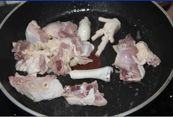 猪肚煲鸡怎么做，猪肚煲鸡怎么做好吃，猪肚煲鸡做法