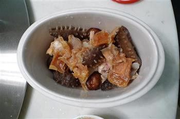 海参炖土鸡怎么做，海参炖土鸡怎么做好吃，海参炖土鸡做法