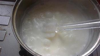 剩饭版果香米布丁怎么做，剩饭版果香米布丁怎么做好吃，剩饭版果香米布丁做法