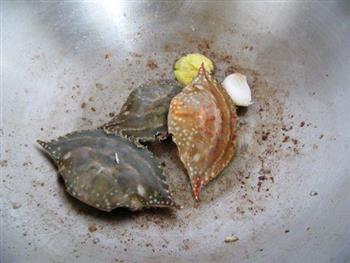 蟹壳豆腐汤怎么做，蟹壳豆腐汤怎么做好吃，蟹壳豆腐汤做法