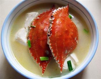 蟹壳豆腐汤怎么做，蟹壳豆腐汤怎么做好吃，蟹壳豆腐汤做法