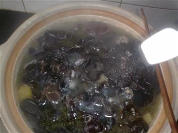 虫草乌鸡汤怎么做，虫草乌鸡汤怎么做好吃，虫草乌鸡汤做法