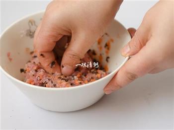 玉米夹肉饼怎么做，玉米夹肉饼怎么做好吃，玉米夹肉饼做法