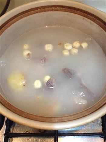 山药莲子汤怎么做，山药莲子汤怎么做好吃，山药莲子汤做法