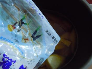 虫草花排骨淮山汤怎么做，虫草花排骨淮山汤怎么做好吃，虫草花排骨淮山汤做法