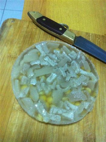 水晶肉皮冻怎么做，水晶肉皮冻怎么做好吃，水晶肉皮冻做法