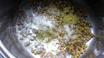 抹茶椰香绿豆糕怎么做，抹茶椰香绿豆糕怎么做好吃，抹茶椰香绿豆糕做法
