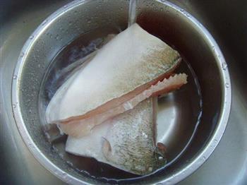 冬阴功浸鱼腩怎么做，冬阴功浸鱼腩怎么做好吃，冬阴功浸鱼腩做法