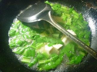鸡汁豆腐汤怎么做，鸡汁豆腐汤怎么做好吃，鸡汁豆腐汤做法