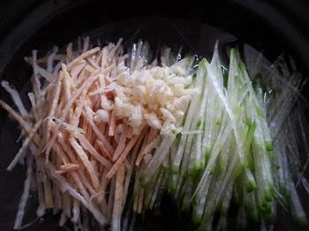 萝卜鱼饼汤怎么做，萝卜鱼饼汤怎么做好吃，萝卜鱼饼汤做法