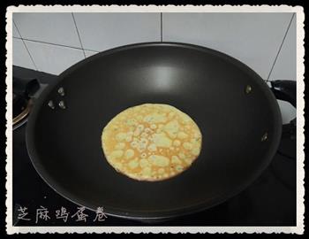 芝麻鸡蛋卷怎么做，芝麻鸡蛋卷怎么做好吃，芝麻鸡蛋卷做法