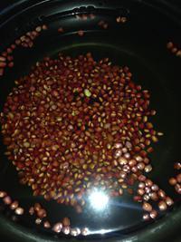 赤豆年糕汤怎么做，赤豆年糕汤怎么做好吃，赤豆年糕汤做法