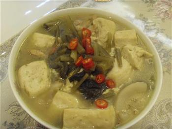 雪里蕻炖豆腐怎么做，雪里蕻炖豆腐怎么做好吃，雪里蕻炖豆腐做法