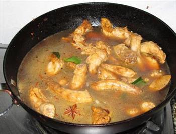 麻辣鸡脖子怎么做，麻辣鸡脖子怎么做好吃，麻辣鸡脖子做法