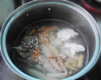 萝卜干花蟹汤怎么做，萝卜干花蟹汤怎么做好吃，萝卜干花蟹汤做法