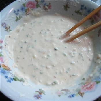 油渣葱香饼怎么做，油渣葱香饼怎么做好吃，油渣葱香饼做法
