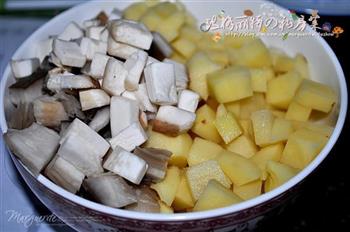 土豆焖饭怎么做，土豆焖饭怎么做好吃，土豆焖饭做法