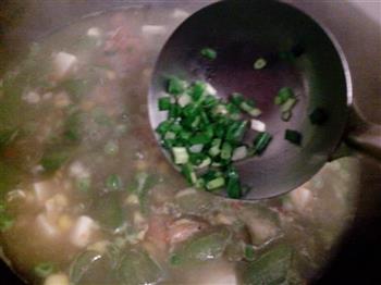 咖喱豆腐汤怎么做，咖喱豆腐汤怎么做好吃，咖喱豆腐汤做法
