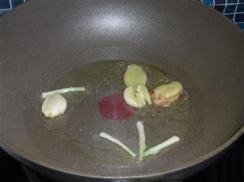 汪刺鱼豆腐汤怎么做，汪刺鱼豆腐汤怎么做好吃，汪刺鱼豆腐汤做法