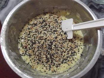电压力锅纸杯蛋糕怎么做，电压力锅纸杯蛋糕怎么做好吃，电压力锅纸杯蛋糕做法