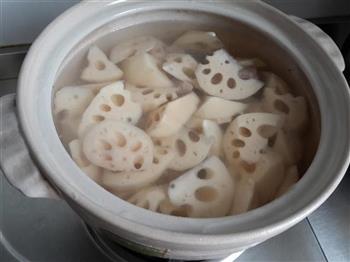 排骨藕汤怎么做，排骨藕汤怎么做好吃，排骨藕汤做法