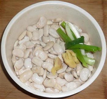 芸豆蹄髈煲汤怎么做，芸豆蹄髈煲汤怎么做好吃，芸豆蹄髈煲汤做法