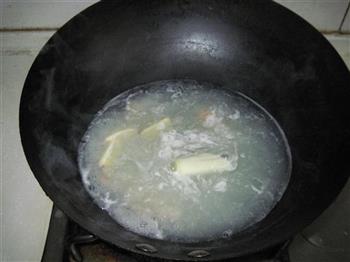 翡翠鲜虾面怎么做，翡翠鲜虾面怎么做好吃，翡翠鲜虾面做法