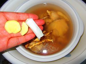 当归枸杞炖鸡怎么做，当归枸杞炖鸡怎么做好吃，当归枸杞炖鸡做法
