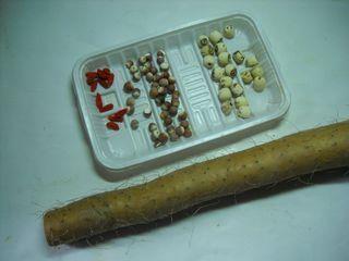 淮山芡实莲子鸡汤怎么做,淮山芡实莲子鸡汤怎么做好吃,淮山芡实莲子鸡汤做法 淮山芡实莲子鸡汤怎么做,淮山芡实莲子鸡汤怎么做好吃,淮山芡实莲子鸡汤做法
