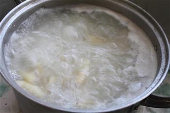 臭参排骨汤怎么做，臭参排骨汤怎么做好吃，臭参排骨汤做法