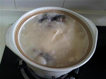 豆腐鲗鱼汤怎么做，豆腐鲗鱼汤怎么做好吃，豆腐鲗鱼汤做法
