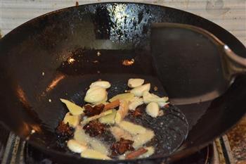 西红柿炖牛肉怎么做，西红柿炖牛肉怎么做好吃，西红柿炖牛肉做法