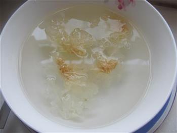 红枣银耳汤怎么做，红枣银耳汤怎么做好吃，红枣银耳汤做法