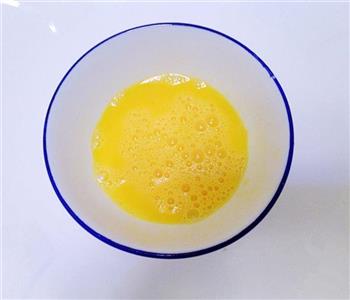 太极牛奶炖蛋怎么做，太极牛奶炖蛋怎么做好吃，太极牛奶炖蛋做法