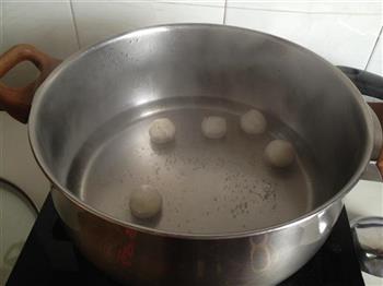 青菜鱼丸汤怎么做，青菜鱼丸汤怎么做好吃，青菜鱼丸汤做法