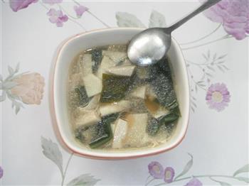 豆皮海带汤怎么做，豆皮海带汤怎么做好吃，豆皮海带汤做法