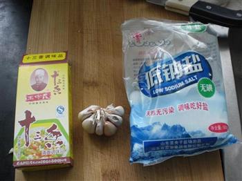 山村腊香肠怎么做，山村腊香肠怎么做好吃，山村腊香肠做法
