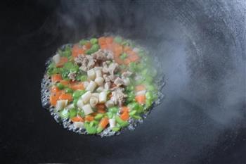 泡萝卜米饭团怎么做，泡萝卜米饭团怎么做好吃，泡萝卜米饭团做法