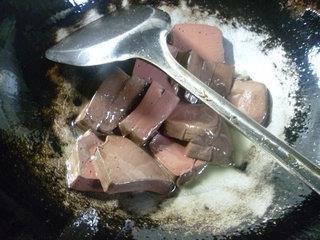 芹菜叶油豆腐鹅血汤怎么做，芹菜叶油豆腐鹅血汤怎么做好吃，芹菜叶油豆腐鹅血汤做法
