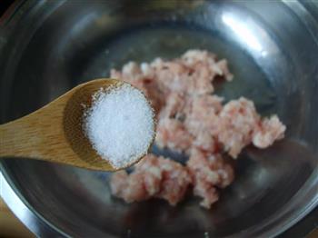 蟹粉小笼怎么做，蟹粉小笼怎么做好吃，蟹粉小笼做法