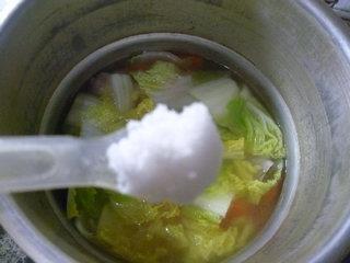 胡萝卜娃娃菜排骨汤怎么做，胡萝卜娃娃菜排骨汤怎么做好吃，胡萝卜娃娃菜排骨汤做法