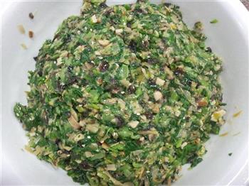 素什锦菜包怎么做，素什锦菜包怎么做好吃，素什锦菜包做法