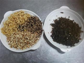 素什锦菜包怎么做，素什锦菜包怎么做好吃，素什锦菜包做法