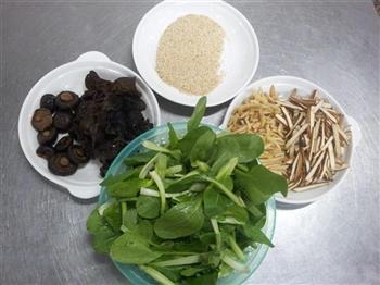 素什锦菜包怎么做，素什锦菜包怎么做好吃，素什锦菜包做法